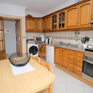 T2 Em Fechado. Apartamento